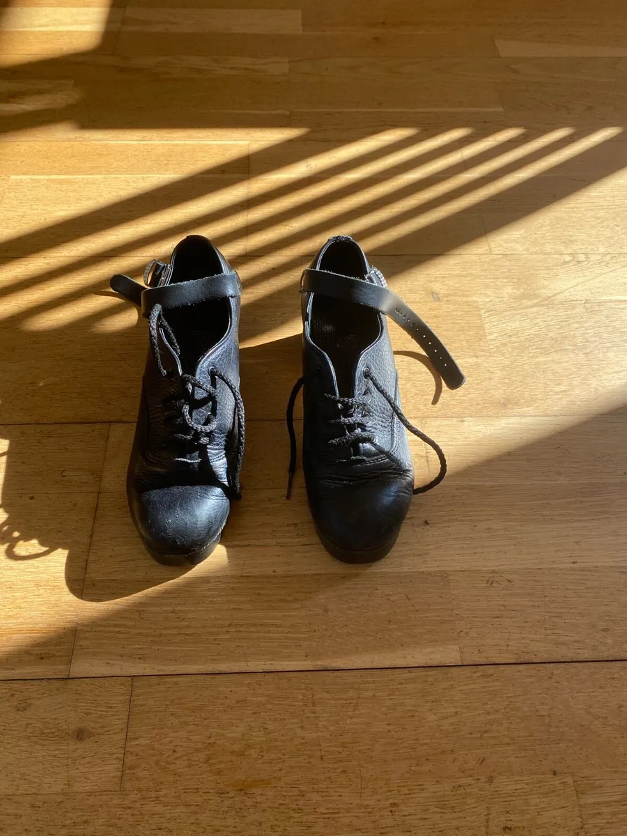 Irish ‘heavy’ dance shoes - size 2. €30.00
