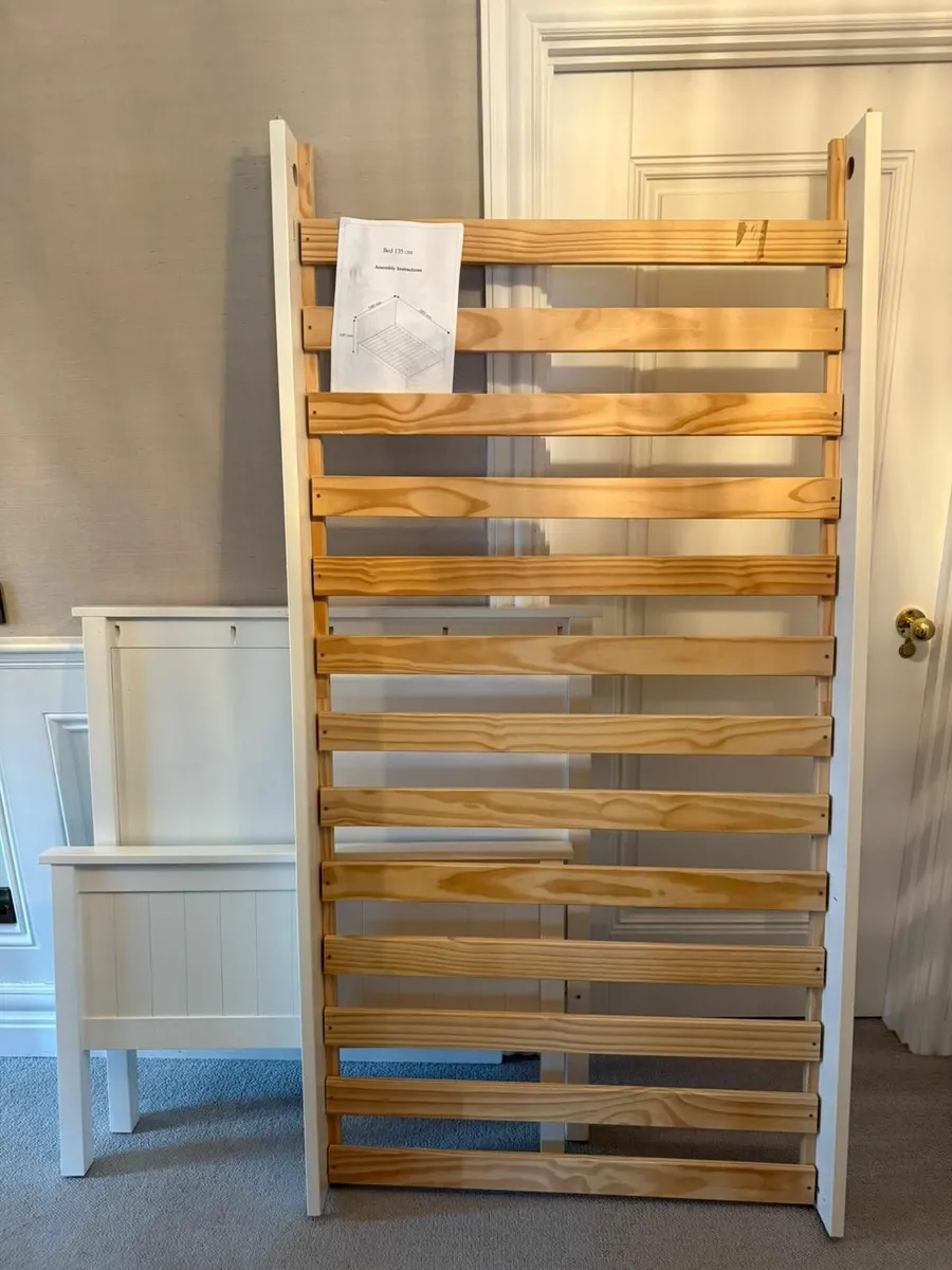 Childrens Bed & Mattress - Image 1