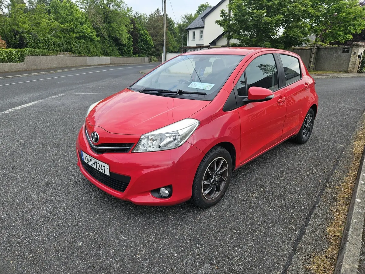 2013 Yaris, just NCT'd 07/26 only 116km - Image 3