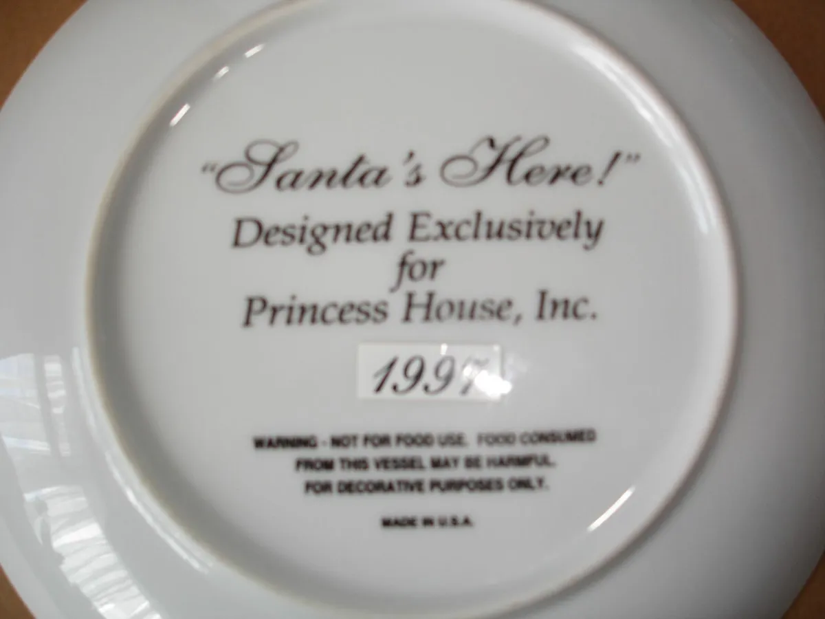 SANTA'S HERE! PRINCESS HOUSE INC 1997 COLLECTOR - Image 2
