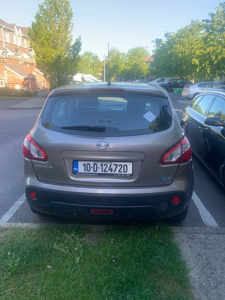 Nissan Qashqai 2010 - Image 3
