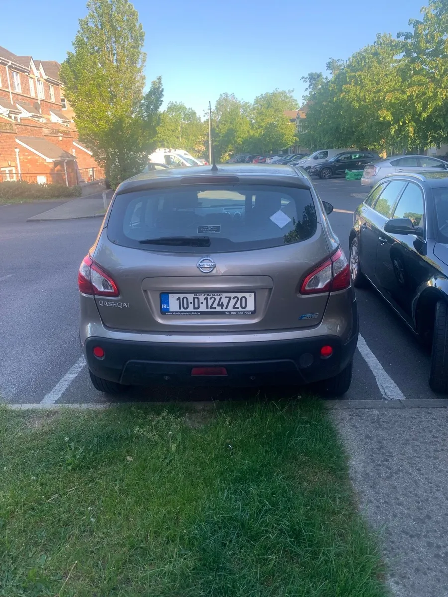Nissan Qashqai 2010 - Image 4