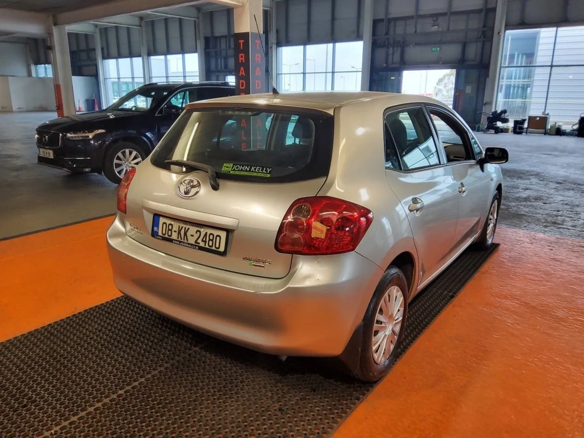 Toyota Auris 1.4 Vvt-i Terra - Image 3