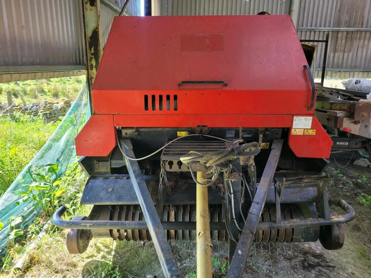Vicon 121 - Image 2