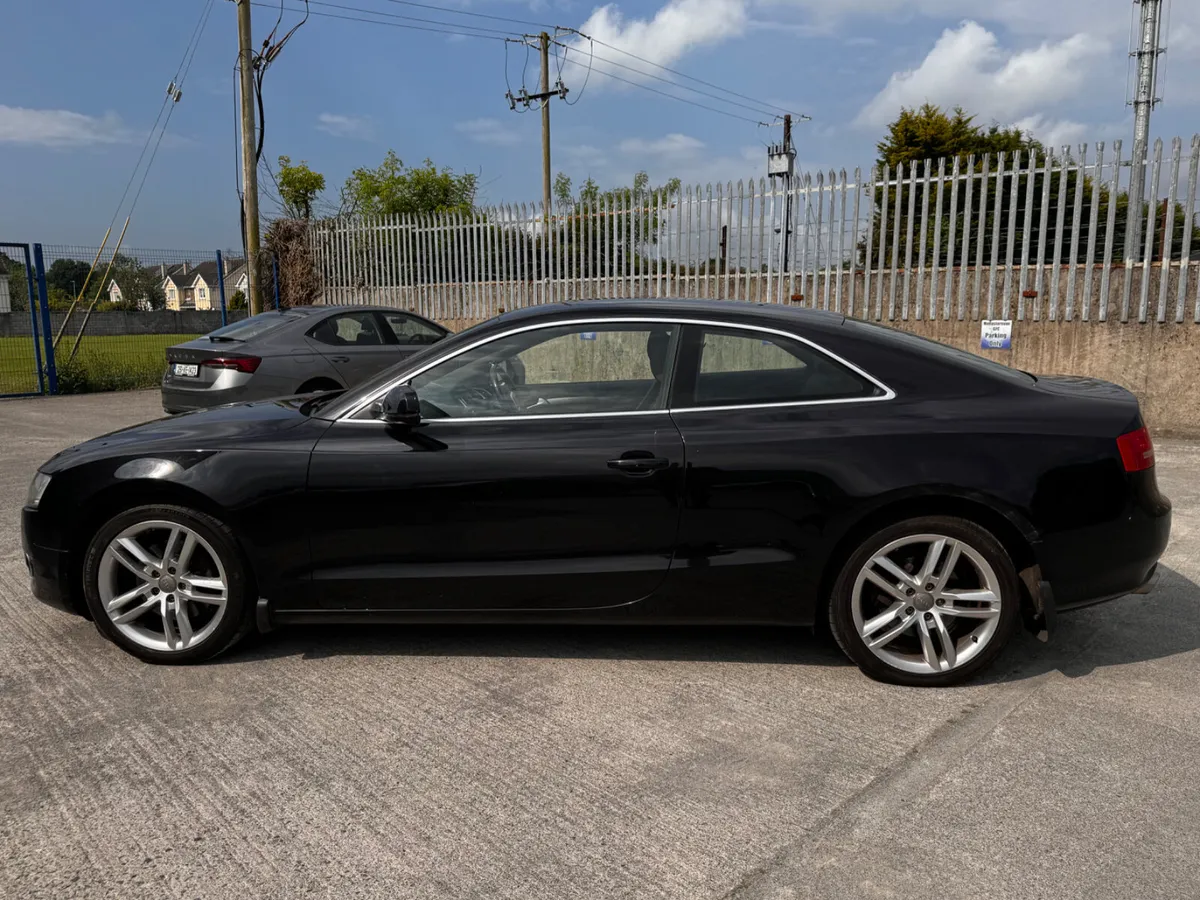 Audi A5 2.7TDi, automatic, new NCT, Immaculate - Image 4