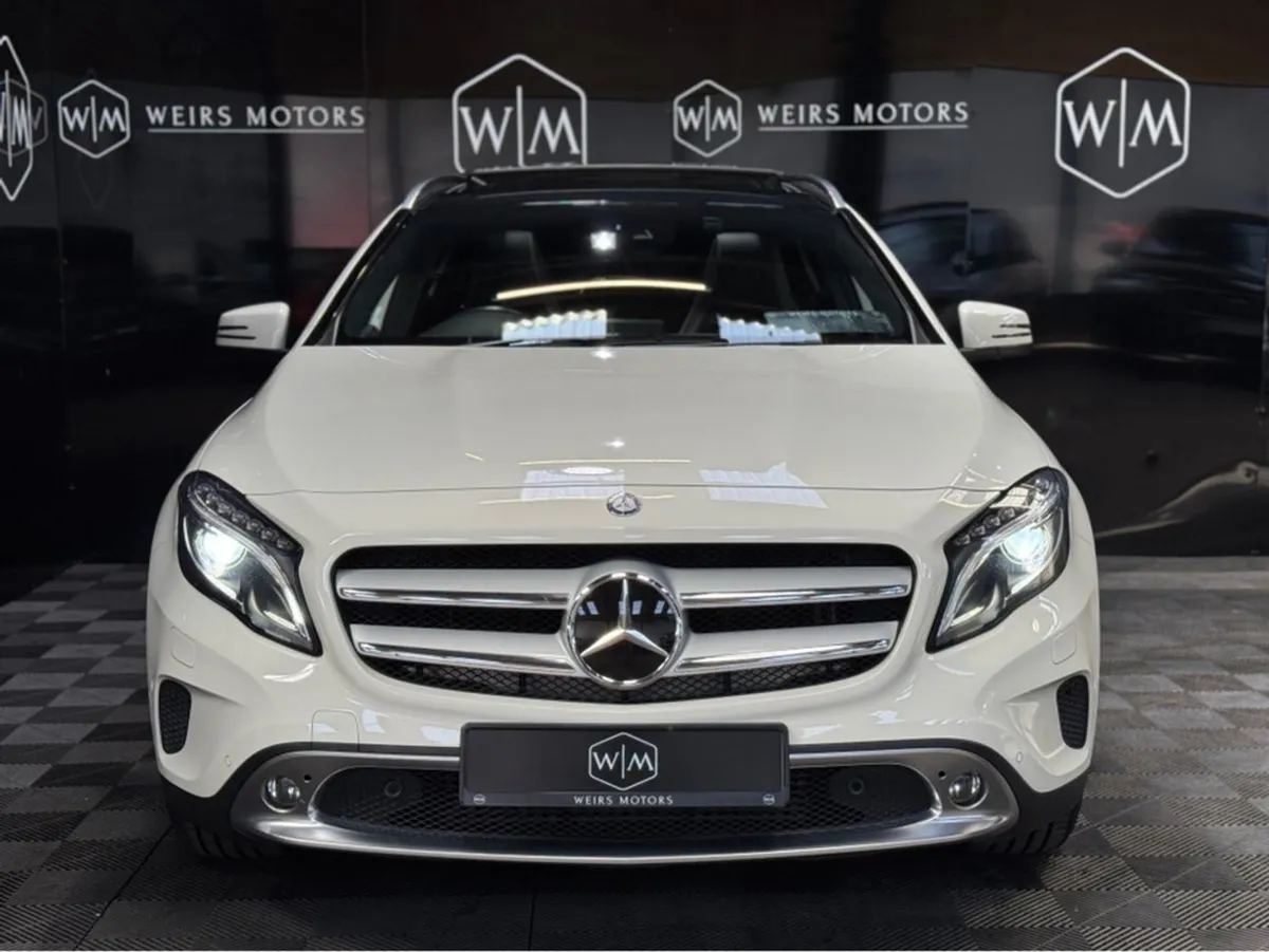 Mercedes-Benz GLA-Class 180 AMG Sport Alloys 4DR - Image 4