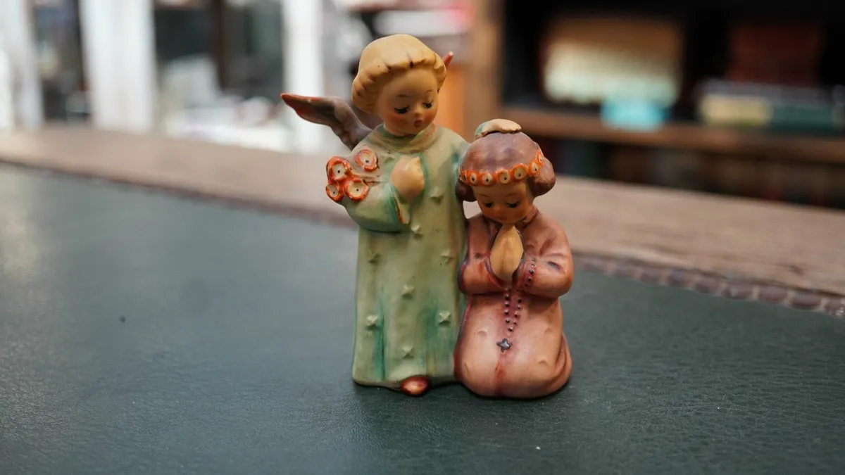 Goebel Hummel Figurine - Angel with Praying Child - Image 1