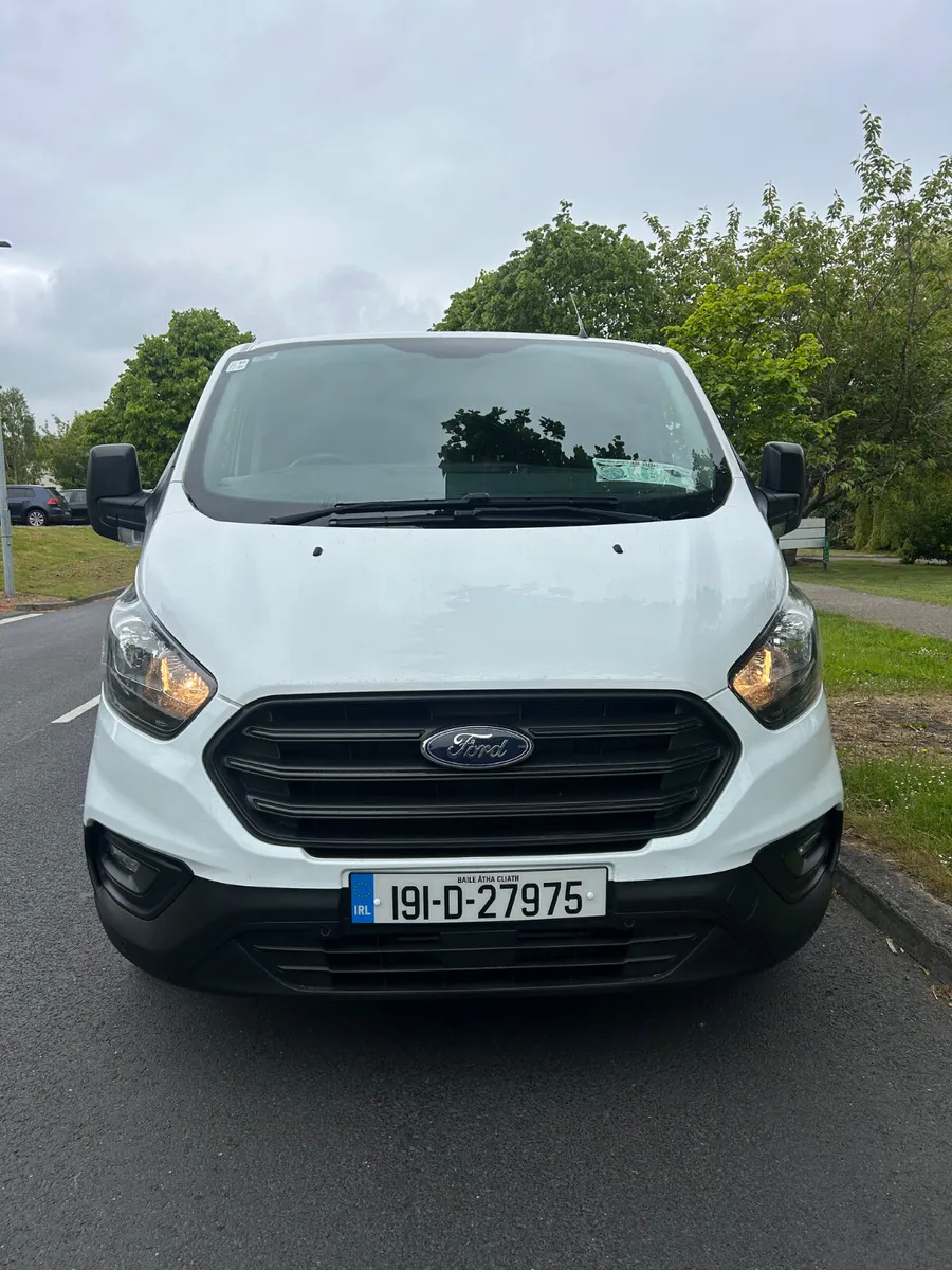 Ford Transit Custom 2019 INCLUDES VAT - Image 2
