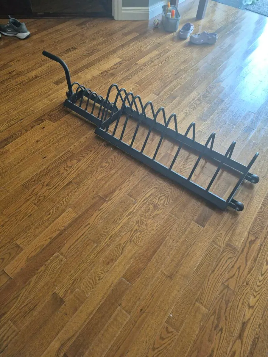 Weight plate rack - Image 1