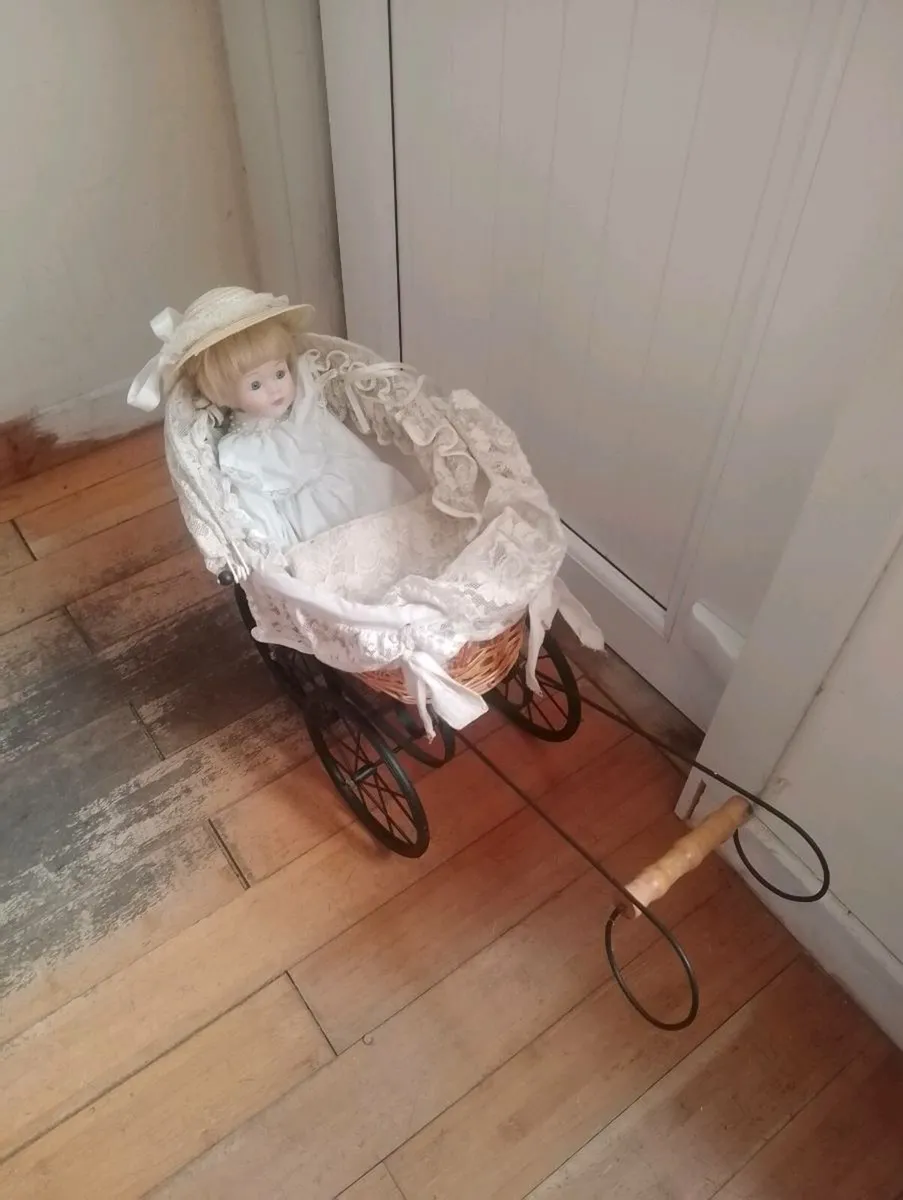 Vintage toy pram and doll - Image 1