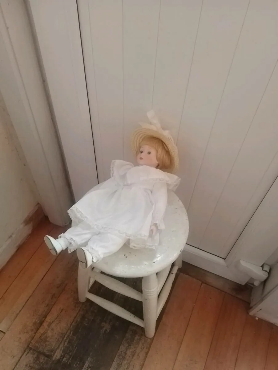 Vintage toy pram and doll - Image 3