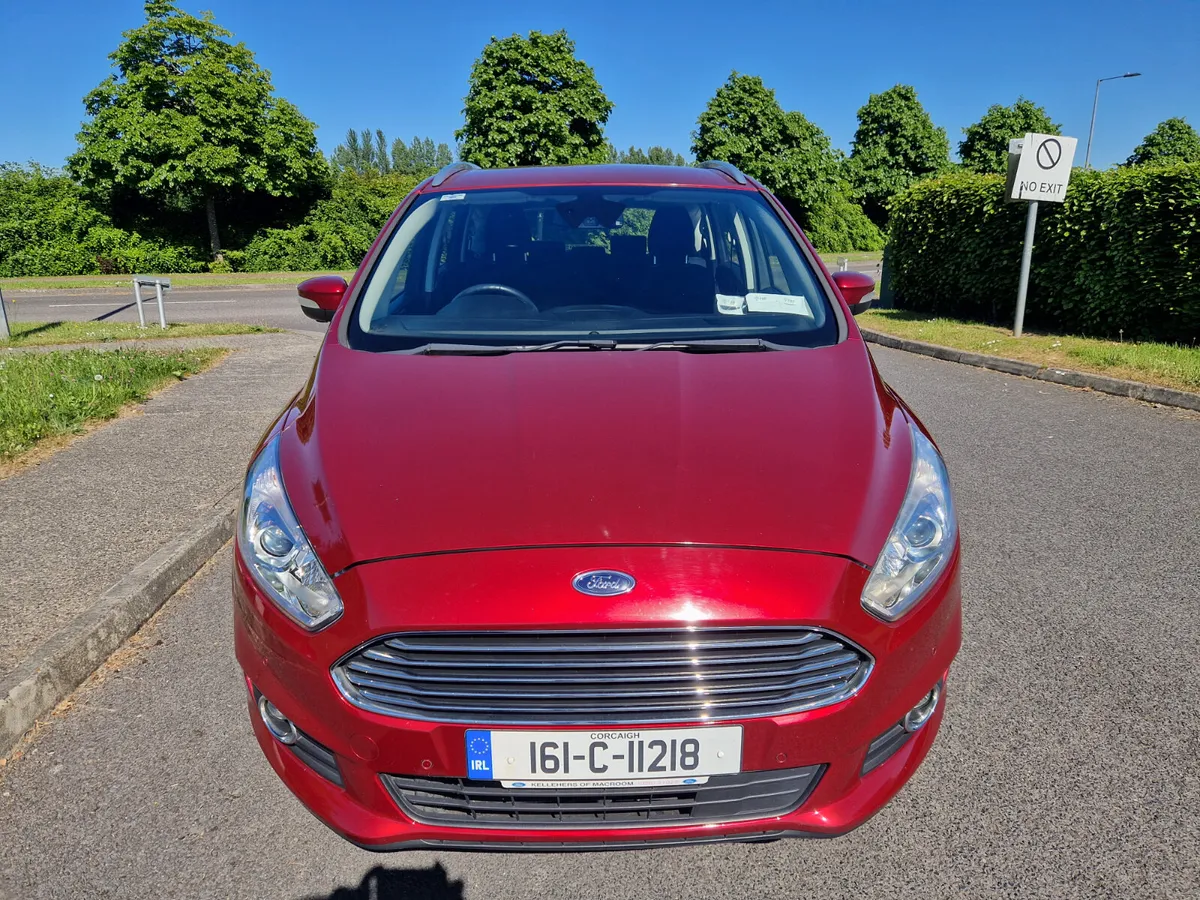 Ford S-MAX , 2L , 7 SEATS , LOW KMS, NCT STUNNING - Image 4