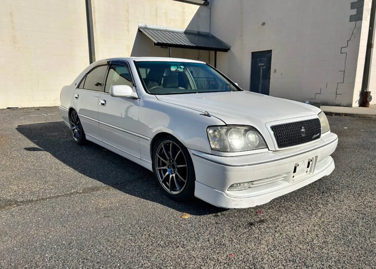 Toyota Crown 2001 Model - Image 1