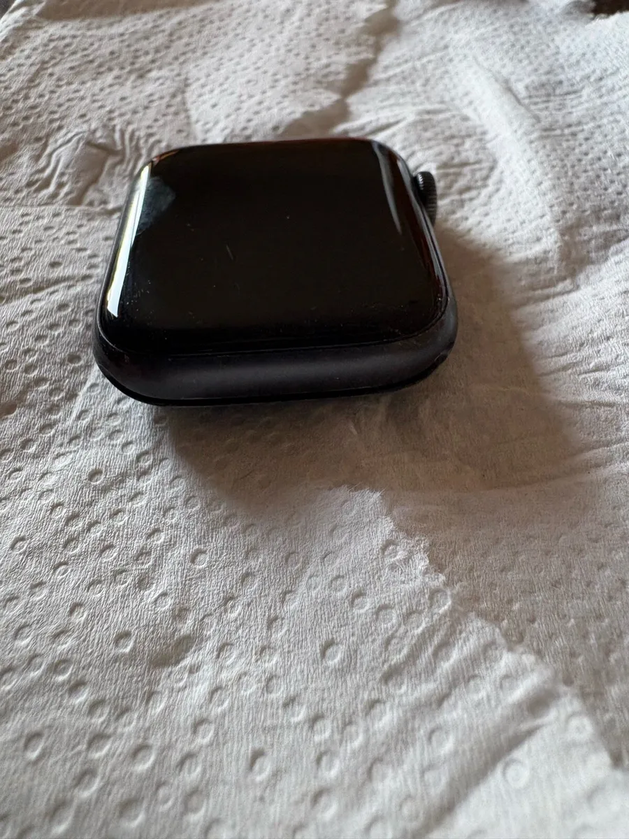 Apple Watch Series 6 - Image 1