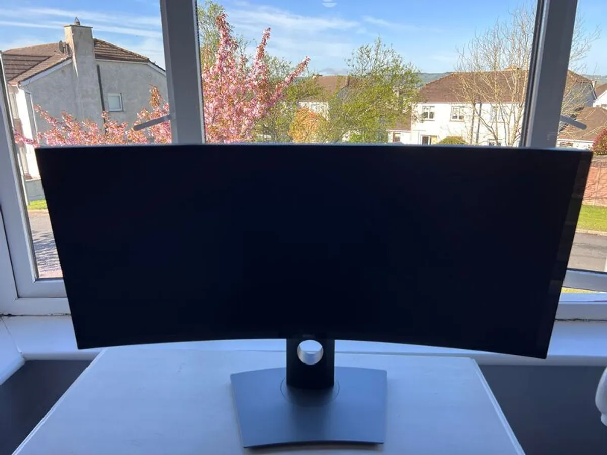 2x Dell Ultrasharp 3417W monitors (34" Ultrawide) - Image 4