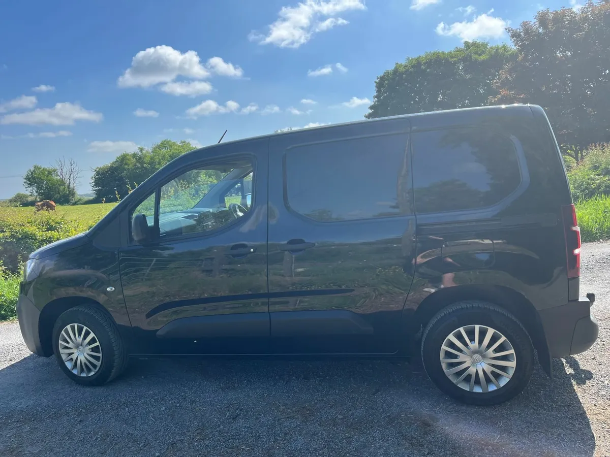 2022 Citroen Berlingo - Image 4