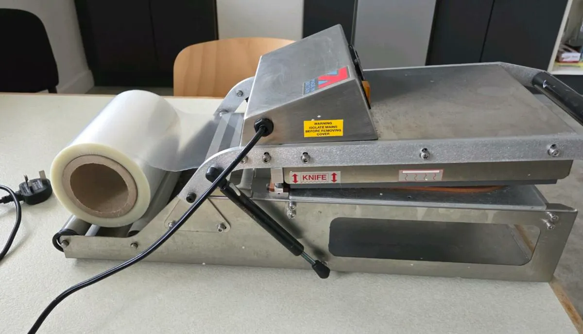 Heat Sealer - Image 1
