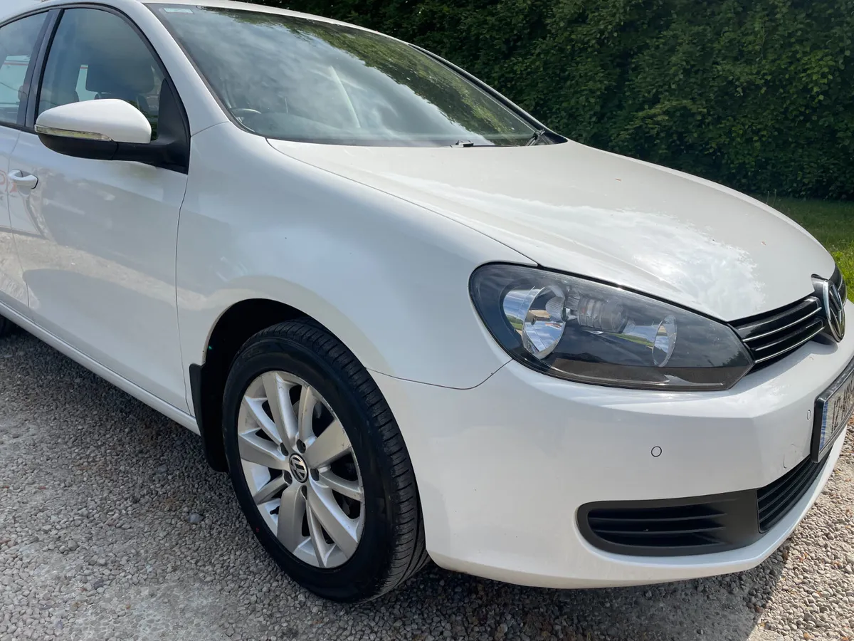 VOLKSEAGEN GOLF 1.6 TDI MATCH 105 BHP 5 DOOR - Image 4