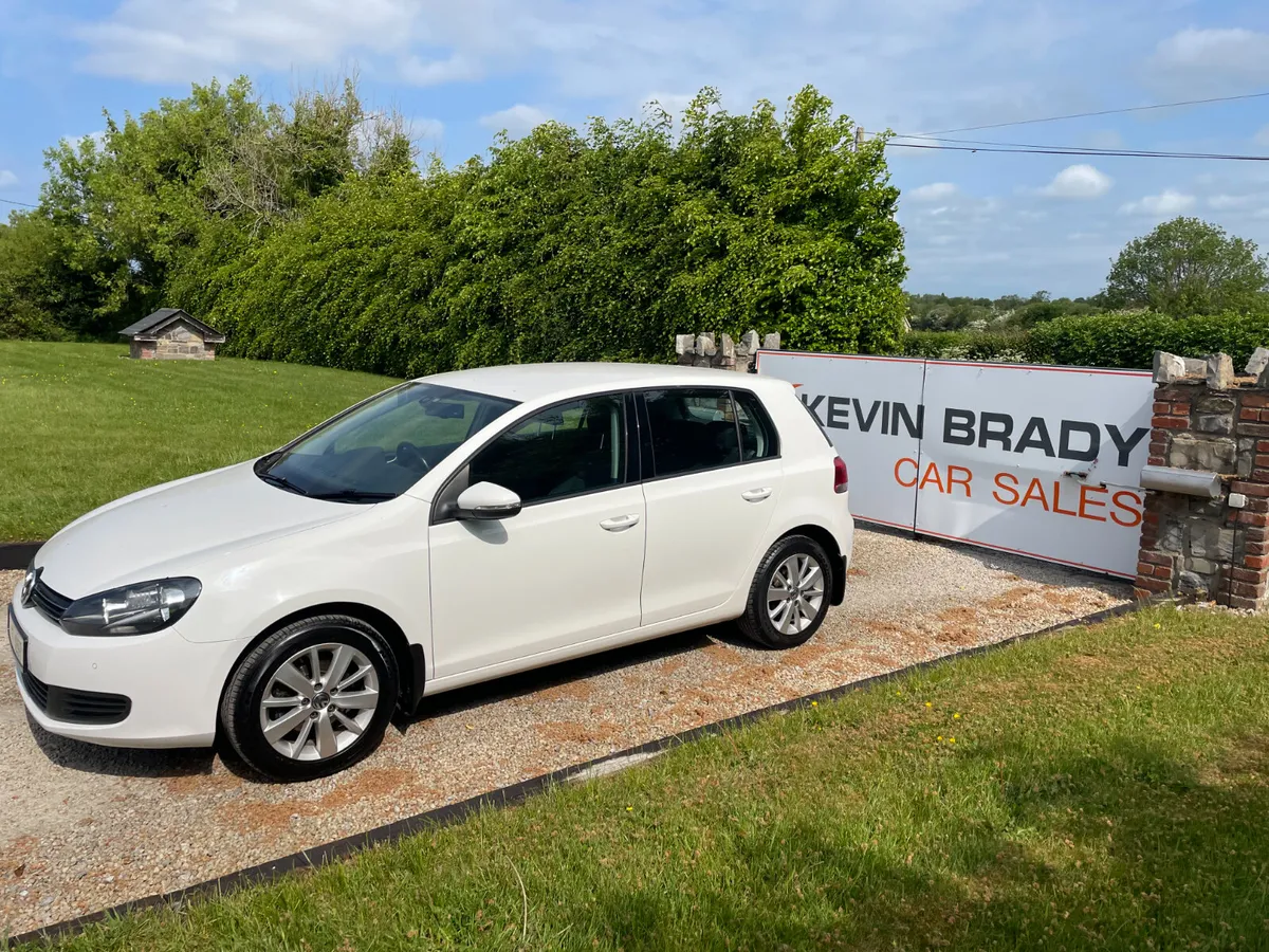 VOLKSEAGEN GOLF 1.6 TDI MATCH 105 BHP 5 DOOR - Image 3