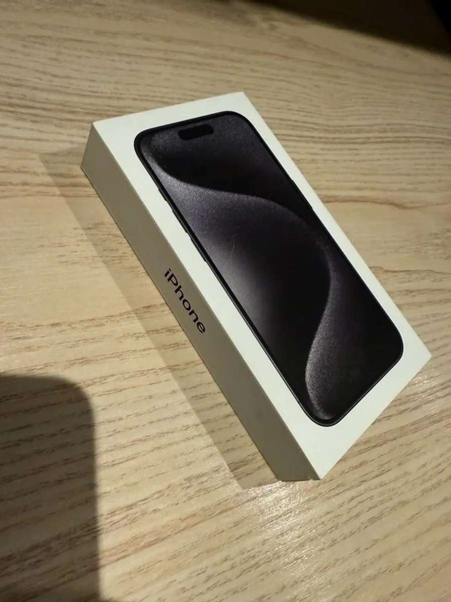 iphone - Image 1
