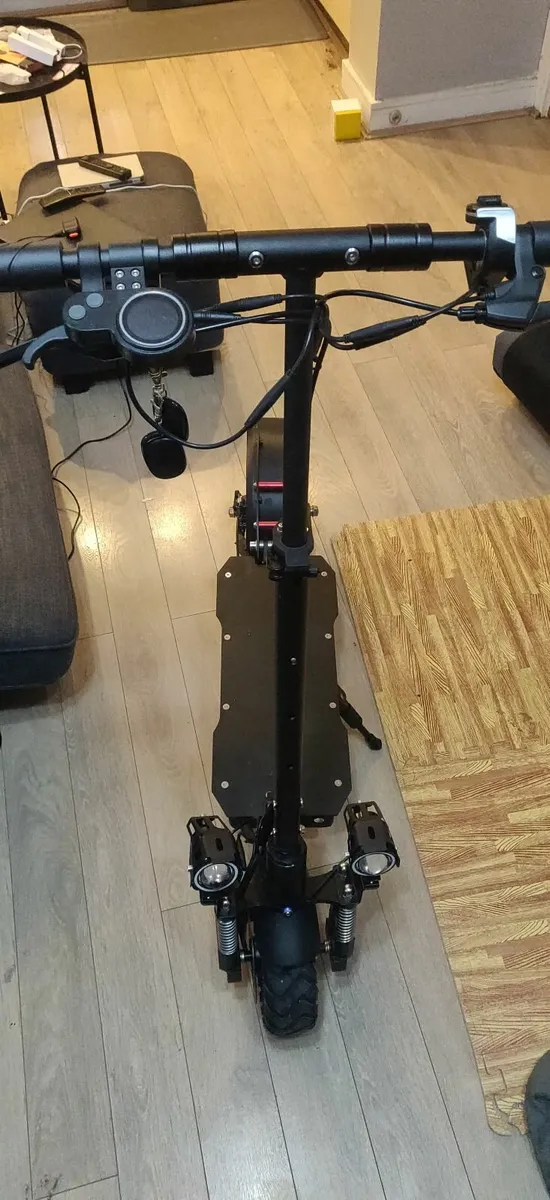 Scooter Jue Shuai - Image 1