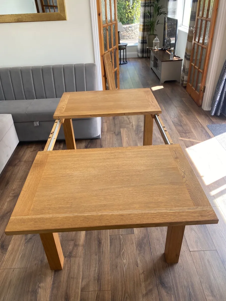 Table & Chairs - Image 2