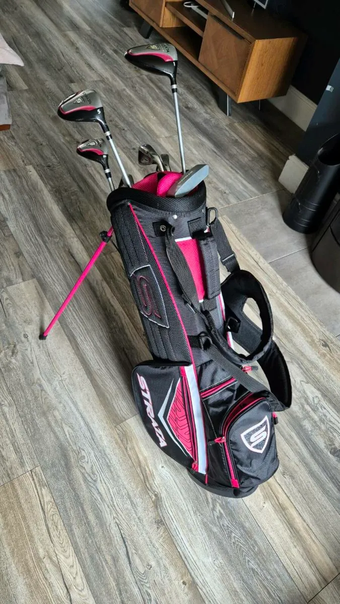Ladies Golf set - Image 1