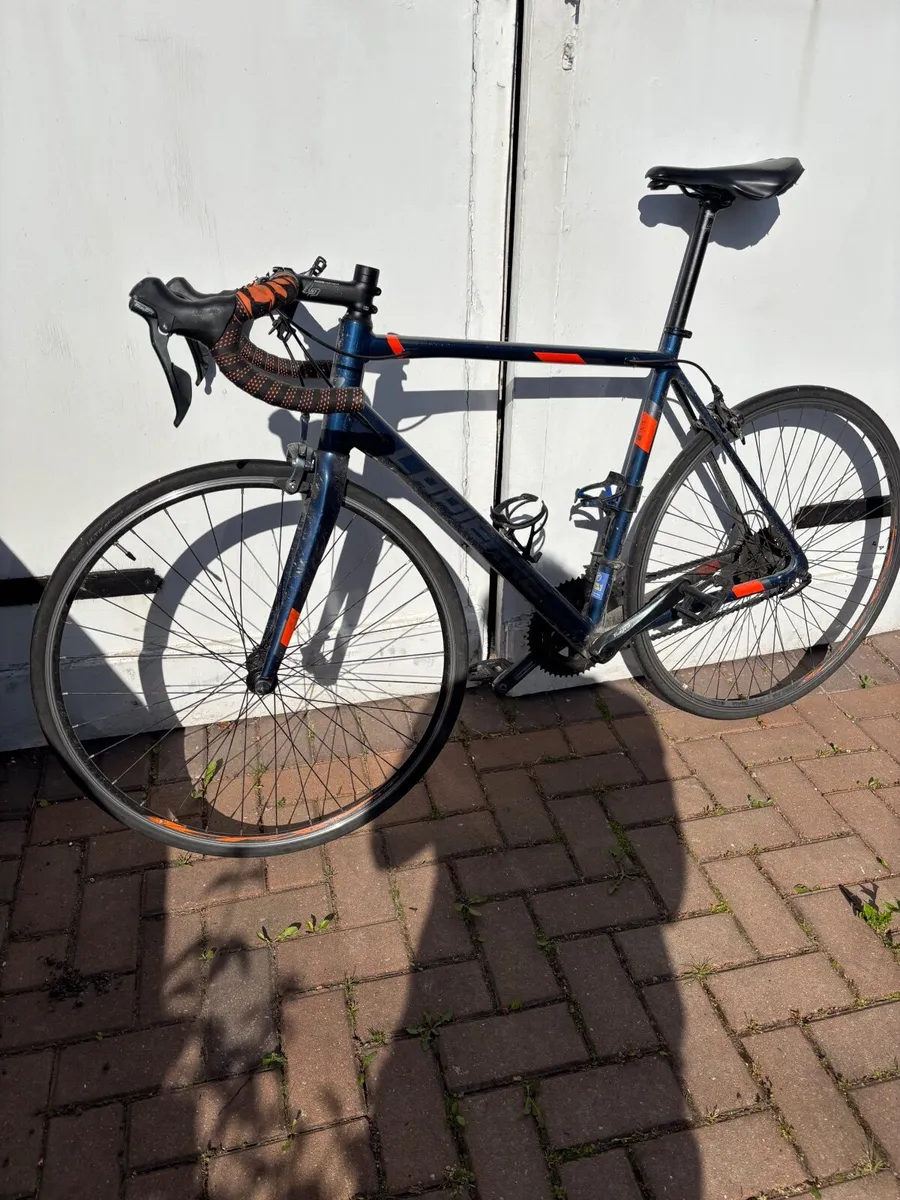 Lapierre Sensium 2.0 Road Bike - Image 1