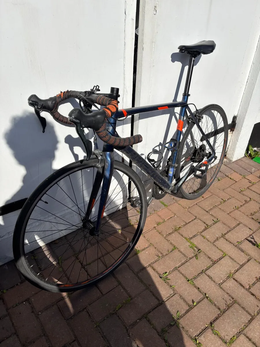 Lapierre Sensium 2.0 Road Bike - Image 2
