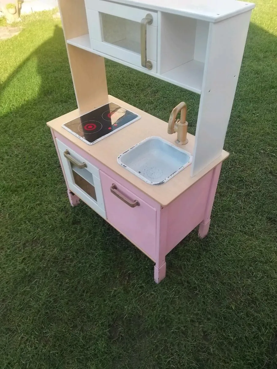 Toy kitchen - Image 3