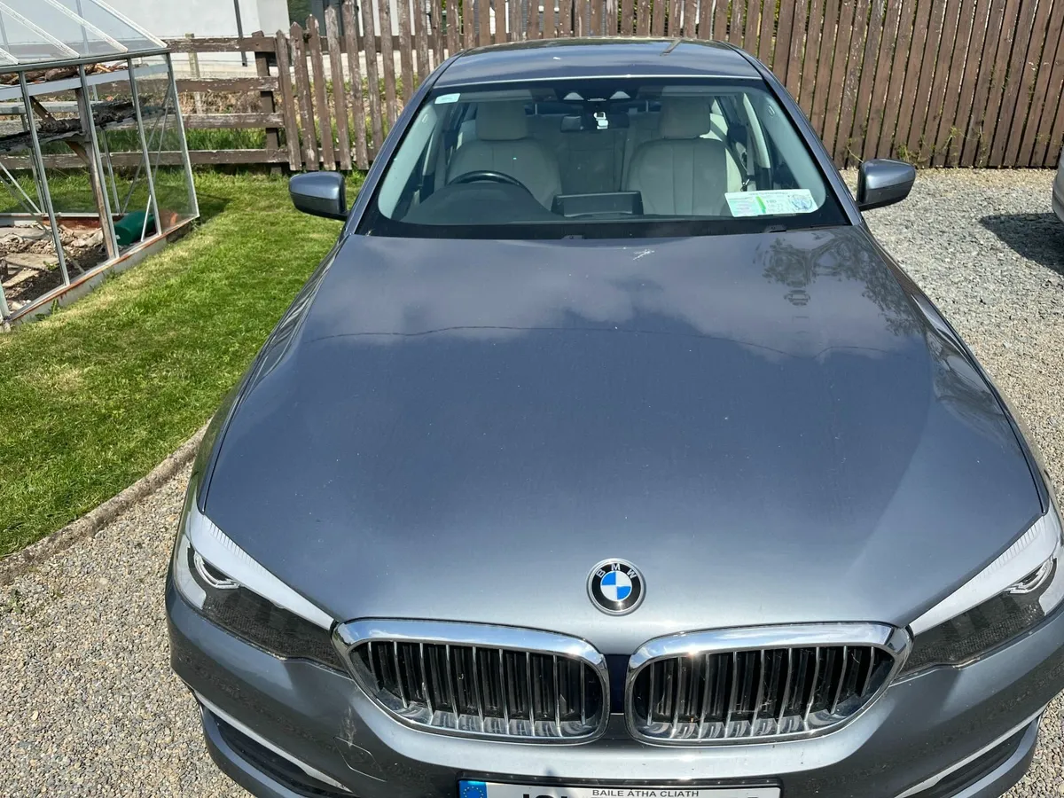 BMW 5-Series 2018 - Image 4