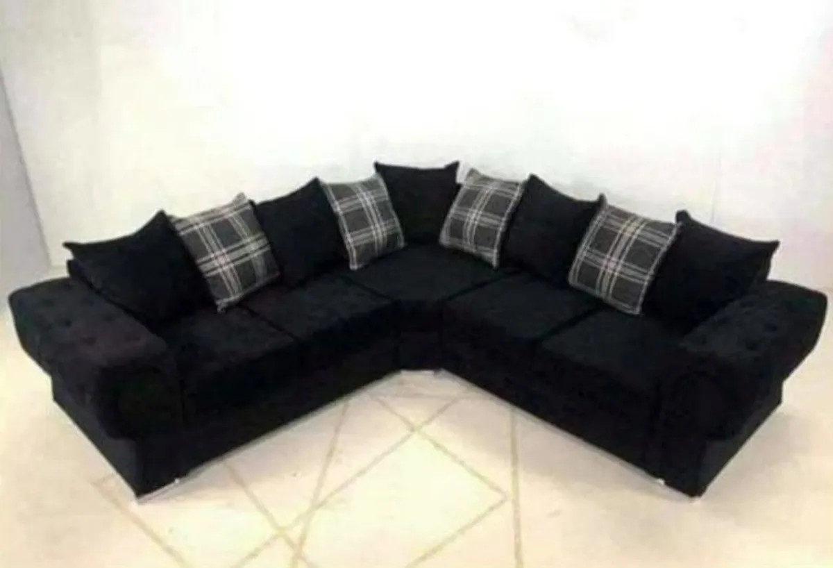 "Comfortable Verona Corner Couch" - Image 3
