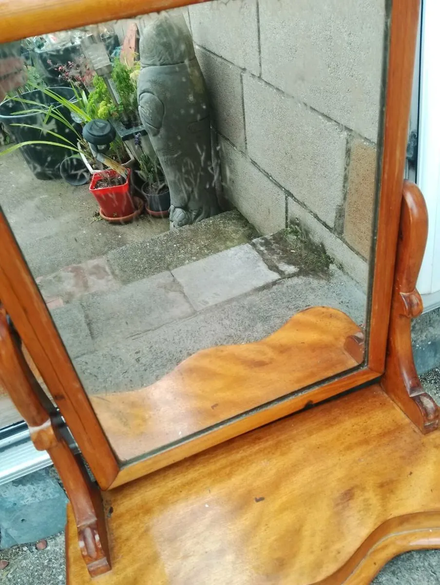 Antique distressed mirror - Image 4