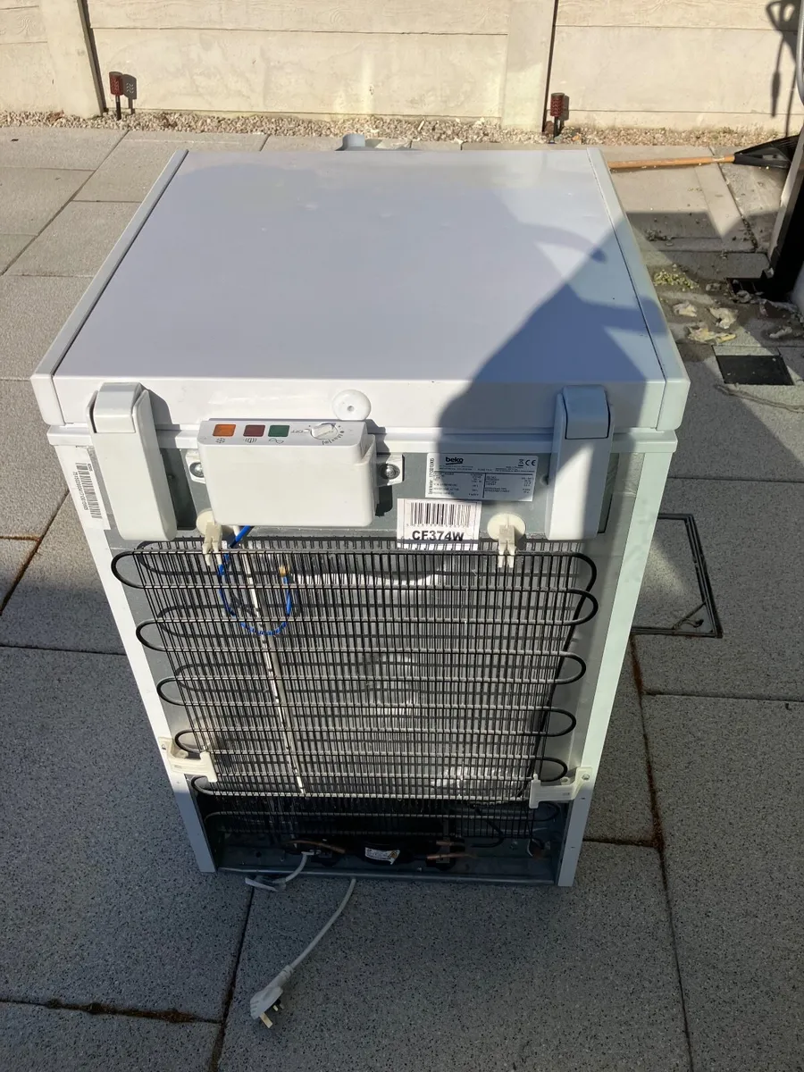 Beko chest freezer - used - good condition - Image 3