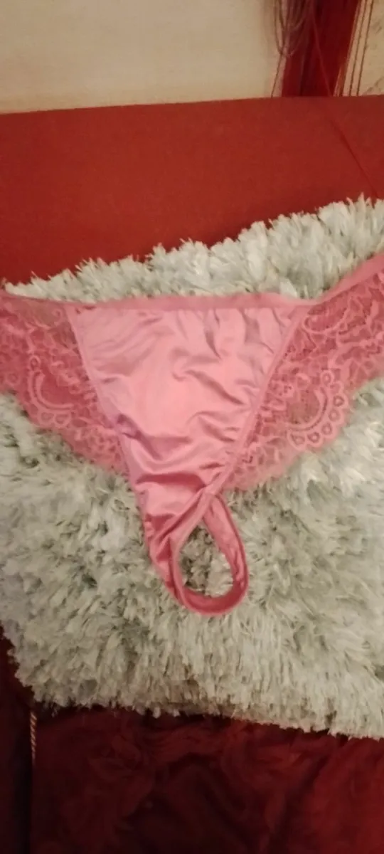 Crossdresser? Lingerie wigs etc - Image 3