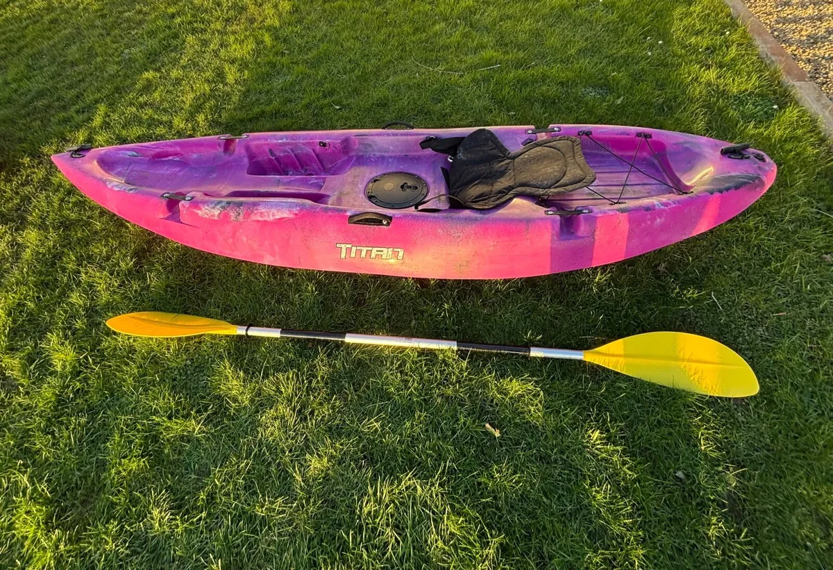 Kayaks - Image 3