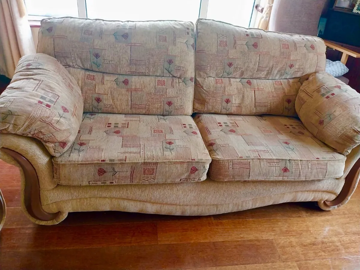 3 piece Furniture suite - Image 1