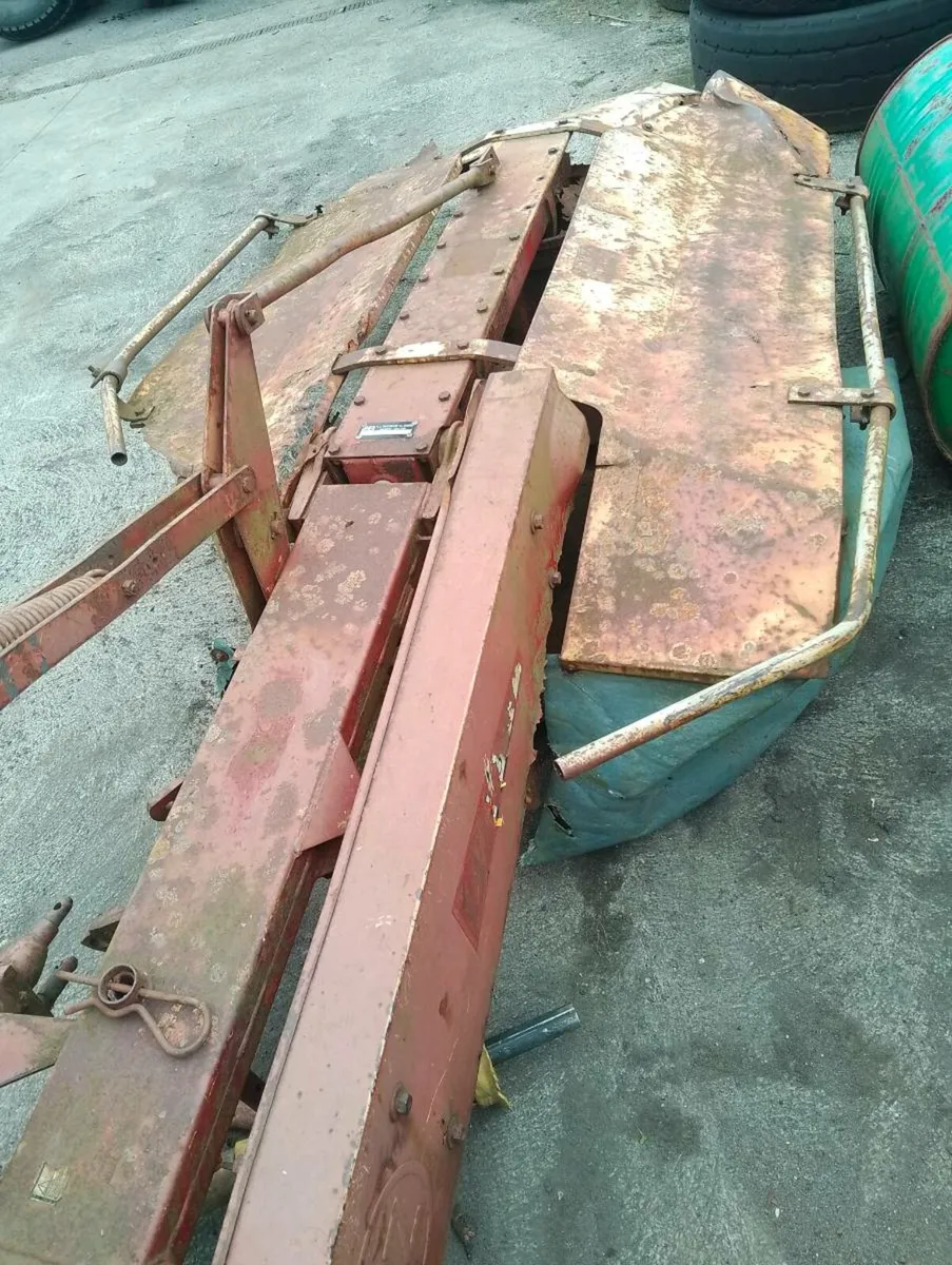 PZ 165 Rotary Mower 5'6" - Image 1