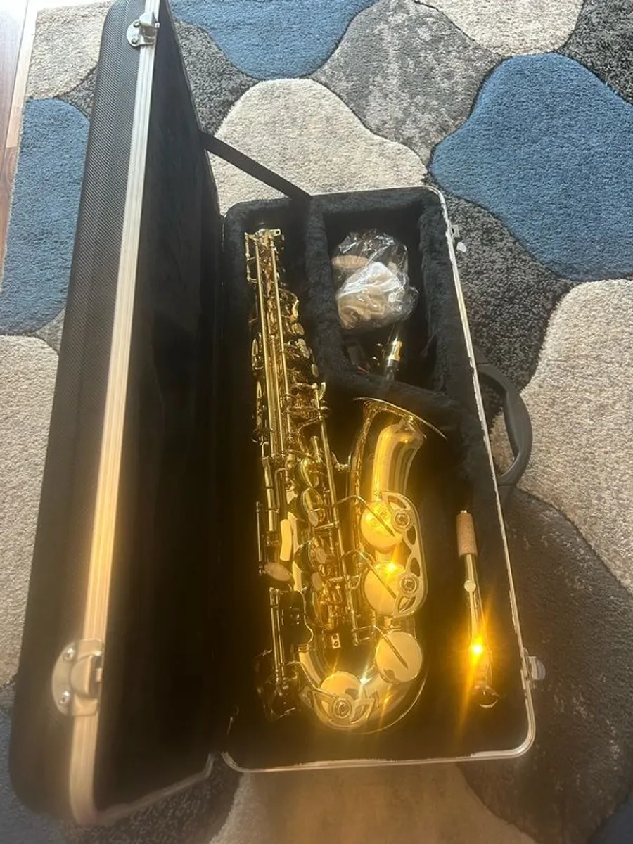 saxaphone - Image 1