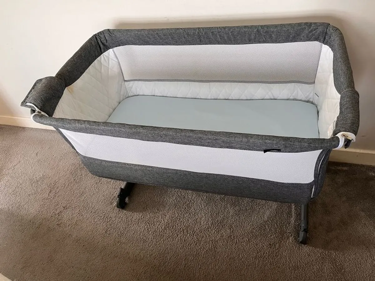 Babylo co- Sleeper cot - Image 1