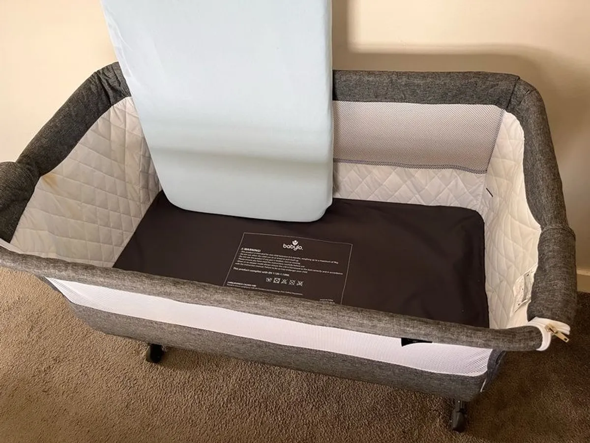 Babylo co- Sleeper cot - Image 2