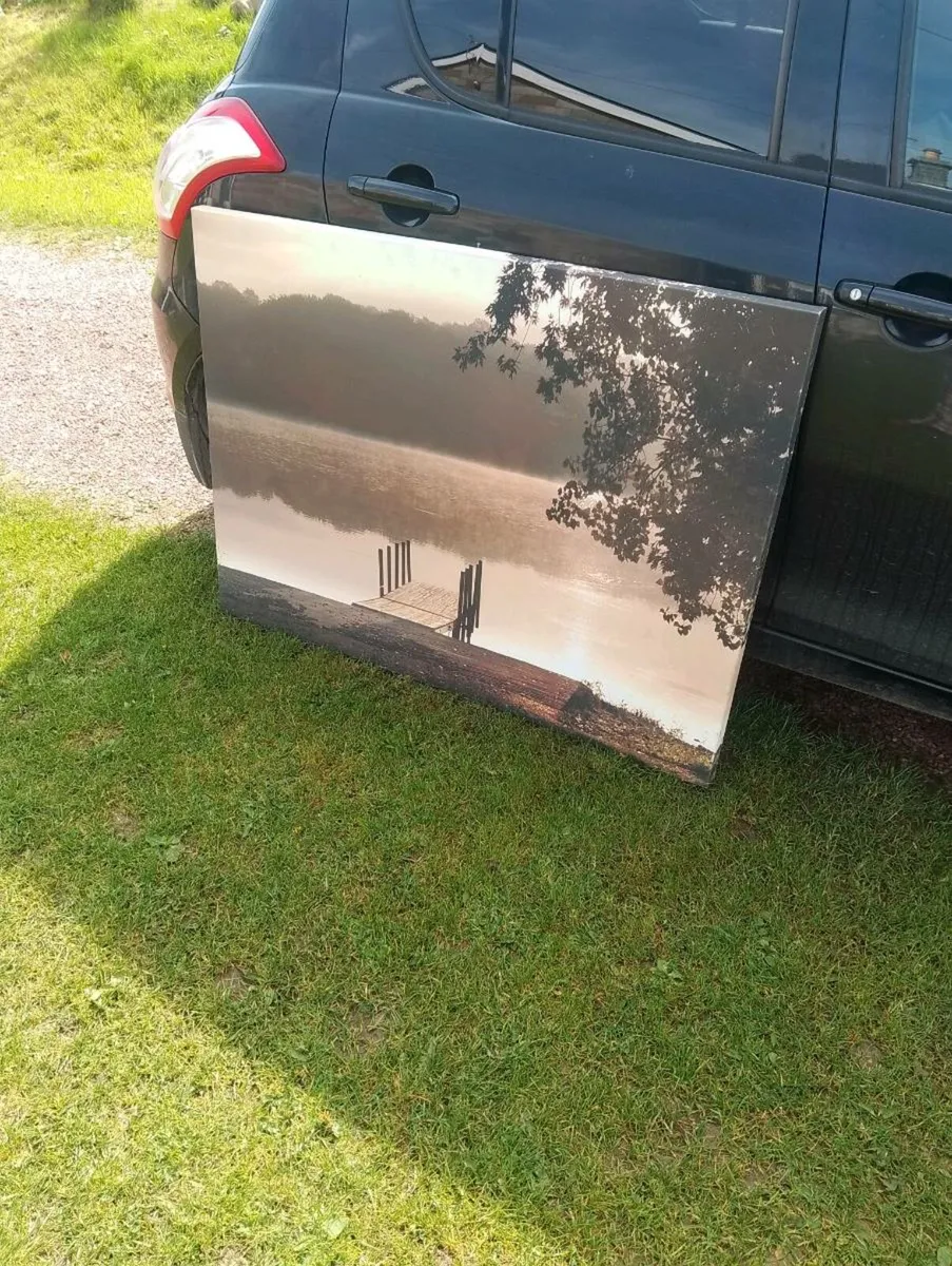 Massive canvas - Image 1