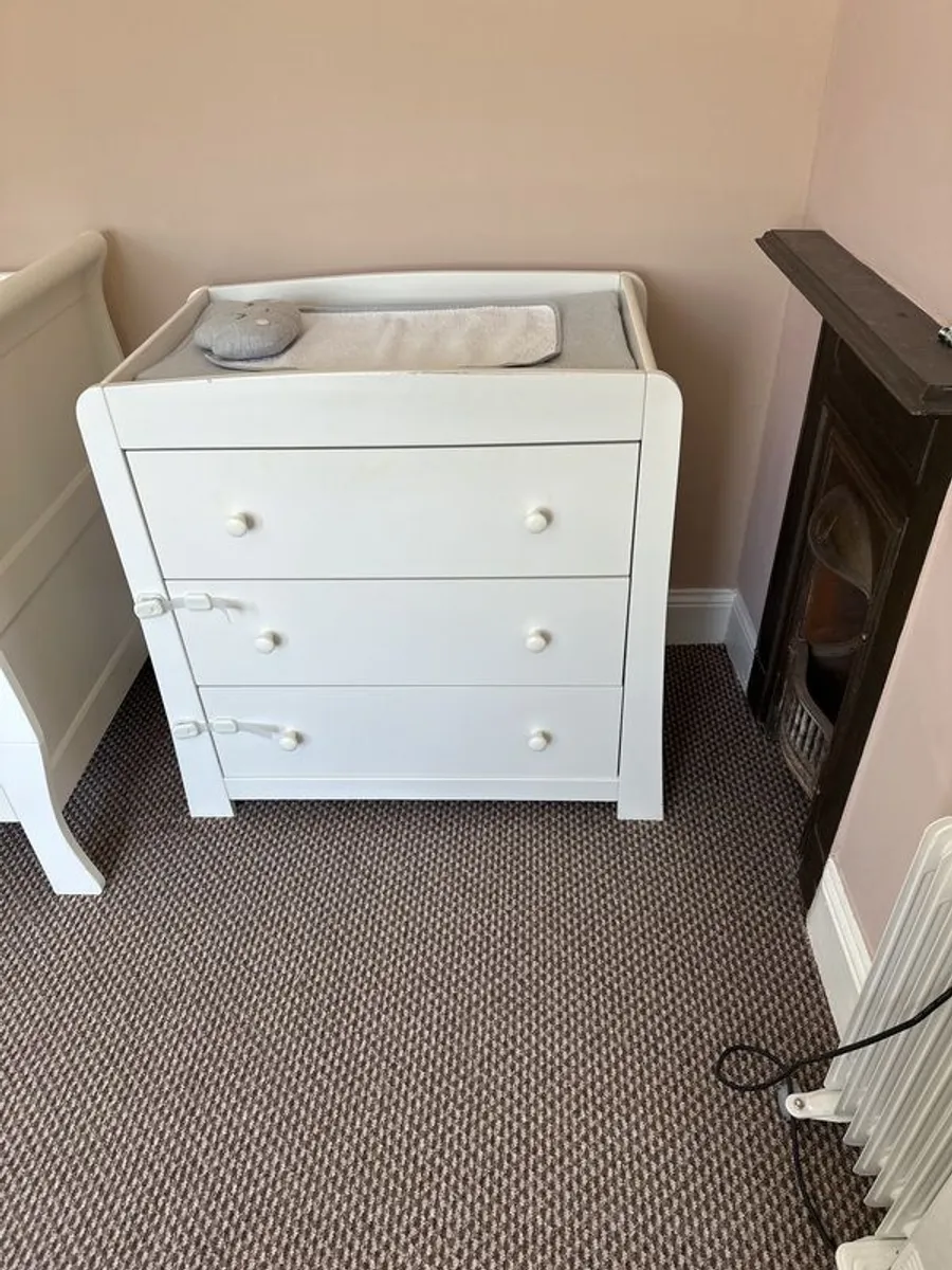 Baby Changing Unit - Image 1