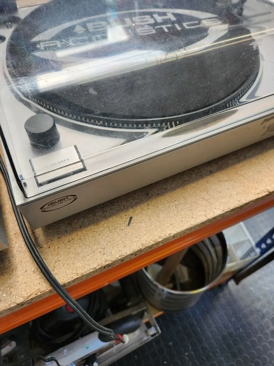 Turntables (vintage) bundle for parts/refurb - Image 3
