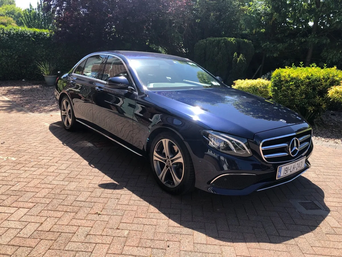 A car - Image 2