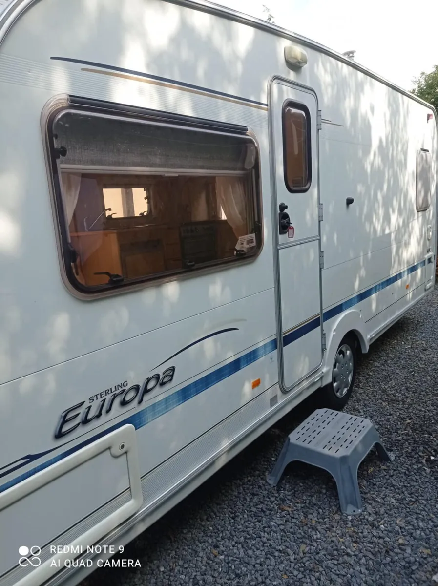 Caravan - Image 1