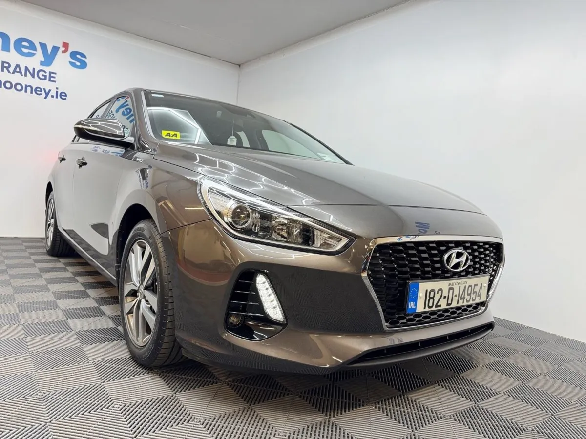 Hyundai i30 1.4 Petrol Deluxe - Image 4
