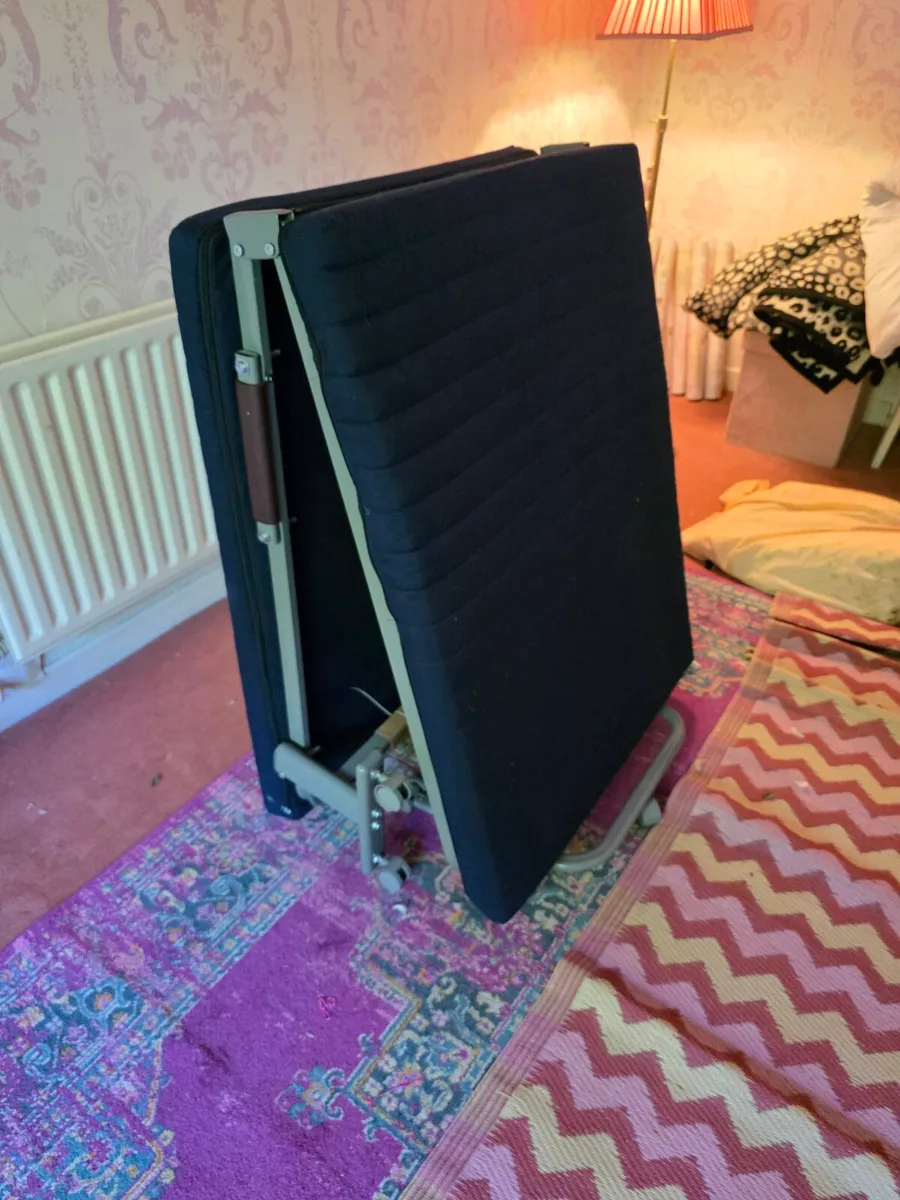 Fold away Day Bed or Guest Bed - Image 3