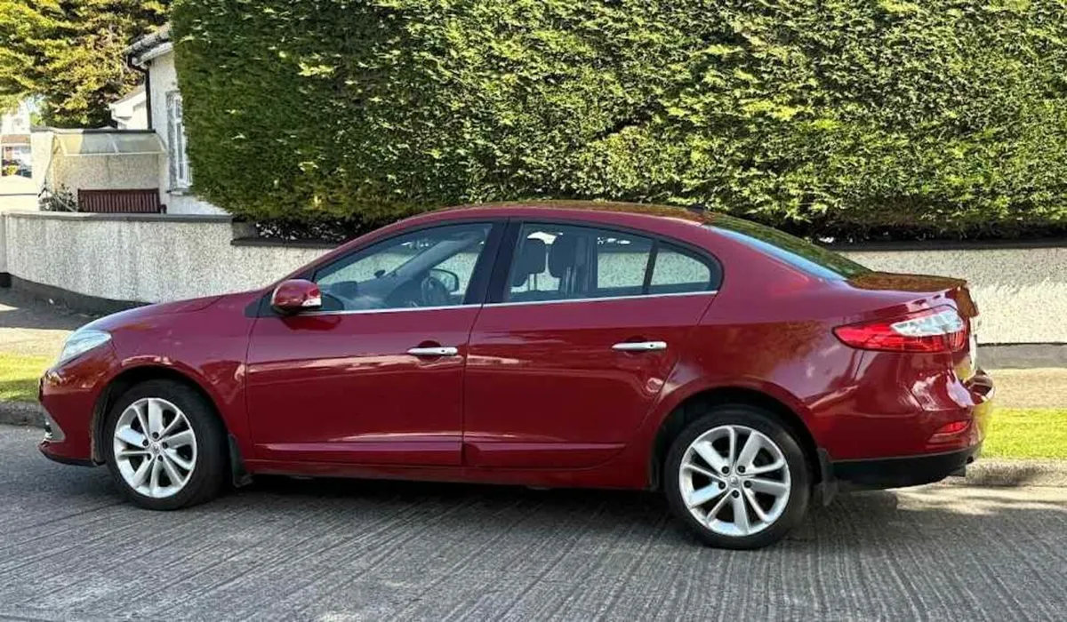Renault Fluence 2014 - Image 1