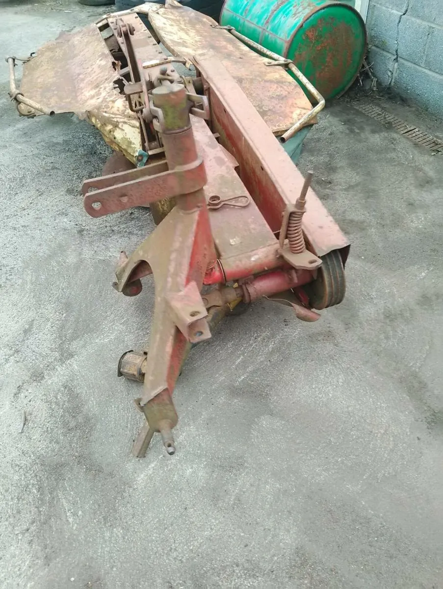 PZ 165 Rotary Mower 5'6" - Image 4